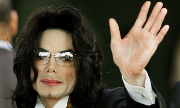 NRK snur: Fjerner ikke Michael Jackson likevel